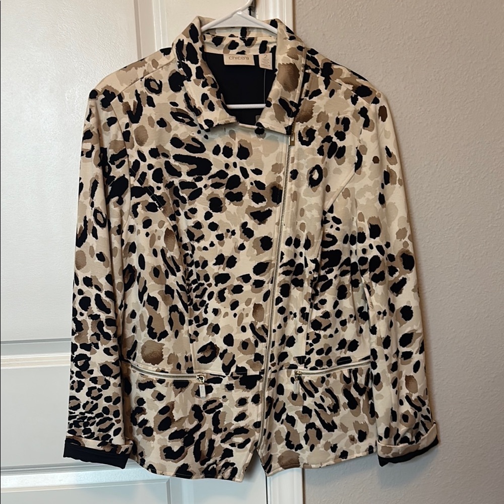 Chicos Animal Print Blazer Active wear size 2 NWT